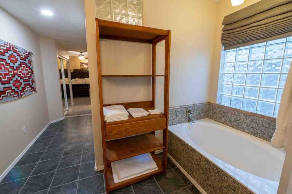 피닉스 Mountain View Hide Away With Heated Pool 빌라 외부 사진